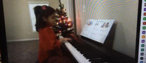 Student-in-Online-Piano-Class